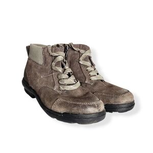 UGG Hapsburg Lace Up Ankle Boots Green Waterproof Suede Size 7 Rain Snow